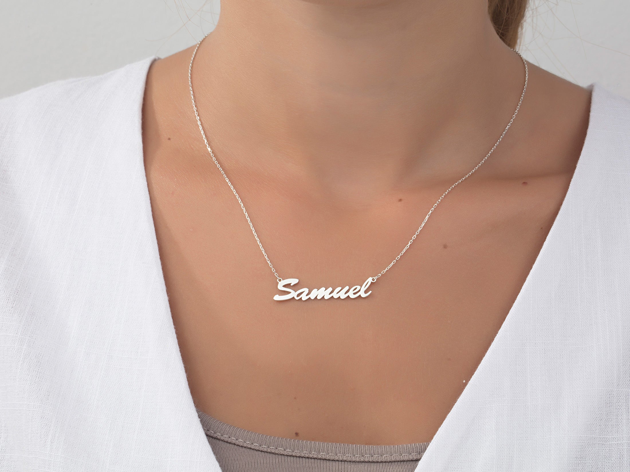 Personalized Dainty Name Necklace